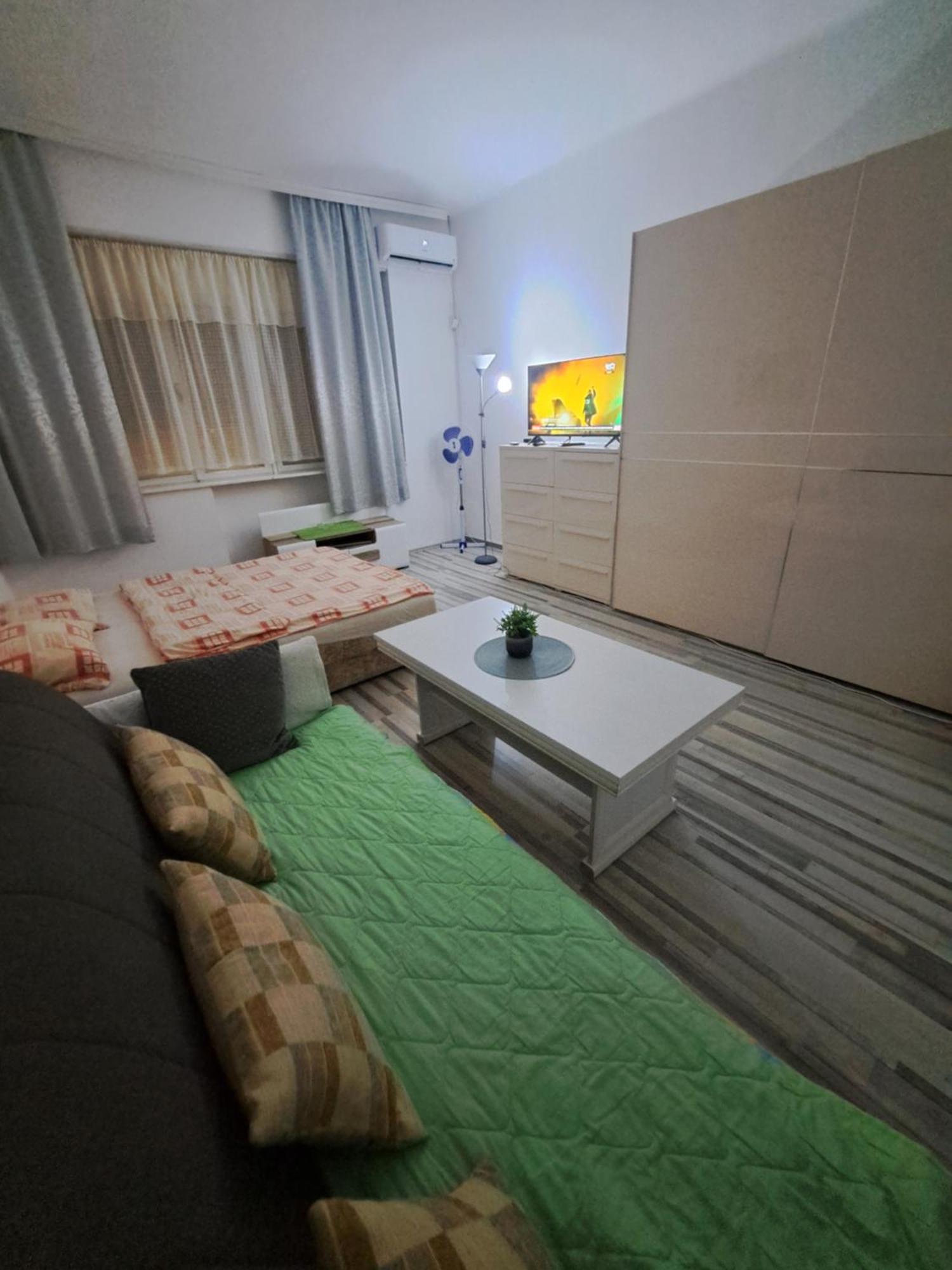 Apartment Capital Town Vk 14 Novi Sad Eksteriør billede
